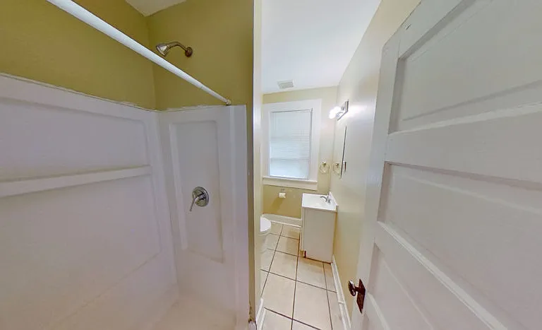 305 E 19th Ave — Photo 11