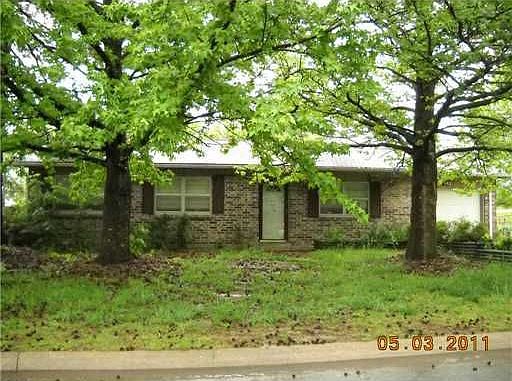 1st image of 1401 W Bishop Dr