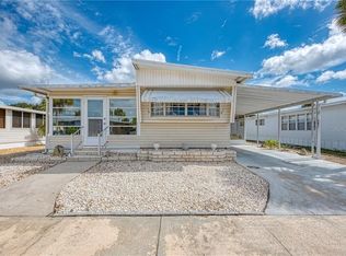 5671 Hyacinth Rd, Venice, FL 34293