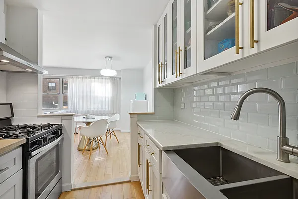 Sold by Keller Williams Realty Liberty | media 3