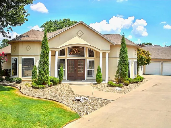 1005 Shady Holw, McAlester, OK 74501