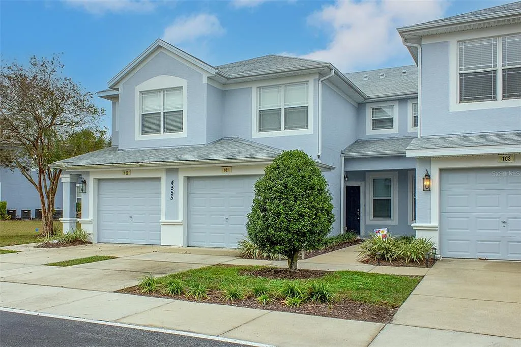 2 bed, 2.0 bath, 1490 sqft, $1,650 — Photo 2