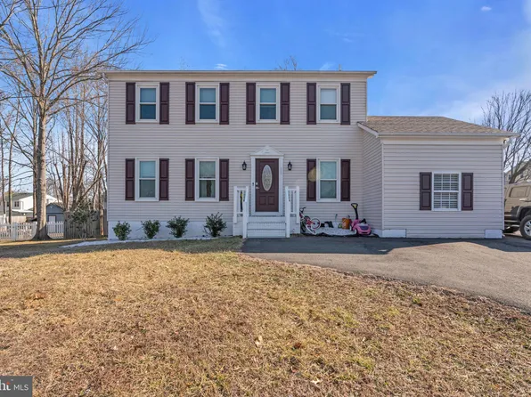 11 Boyd Dr, Stafford, VA 22556