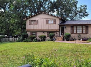 6826 NE Hampshire Dr, Tucker, GA 30084