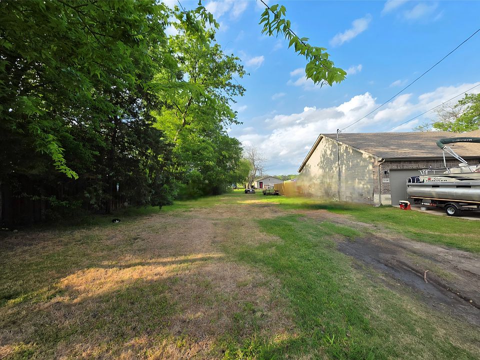 1st image of 3008 Gillespie St