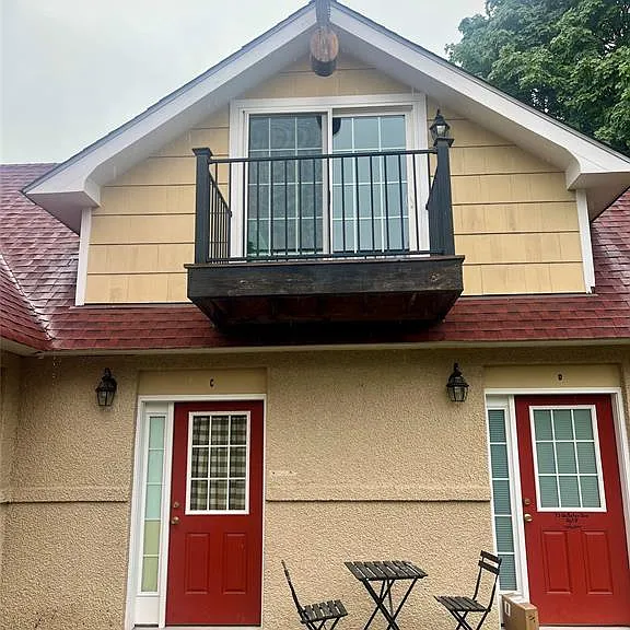 73 Webster Ave #C — Photo 1