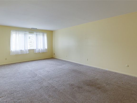 3rd image of 255 N Portage Path APT 204