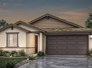 716 Huckleberry Rd S, Madera, CA 93636