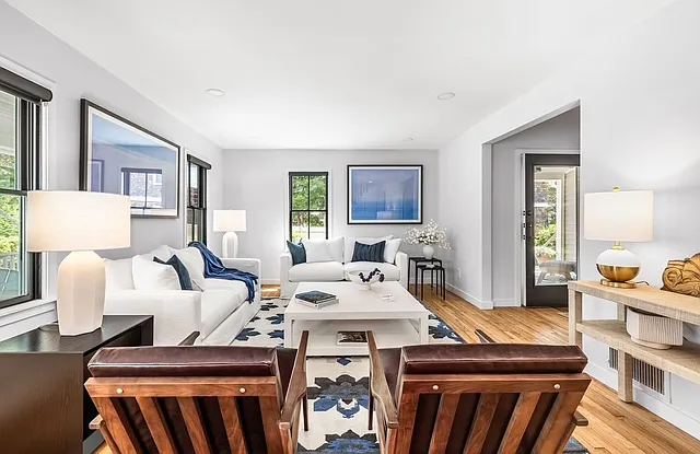 36 Rodman St — Photo 8