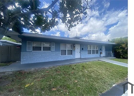 1135 NW 7th Ave #1 — Photo 11