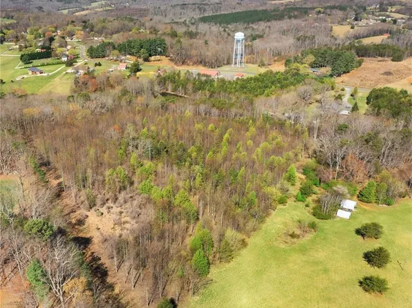 0 Brickhaven Ln Lot 7, Mount Airy, NC 27030