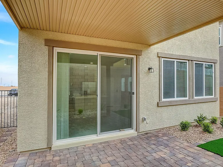10643 Enridge Ave — Photo 42