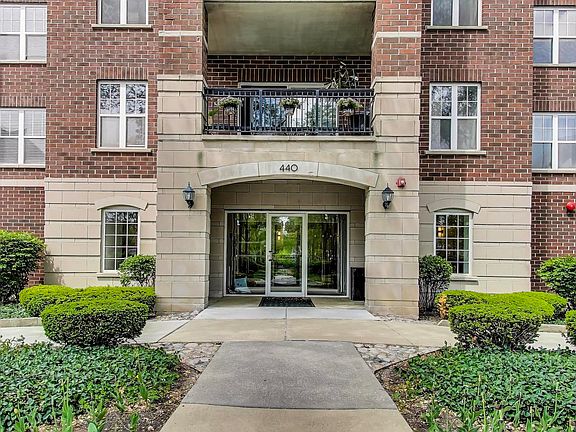 2nd image of 440 W Mahogany Ct Unit 209