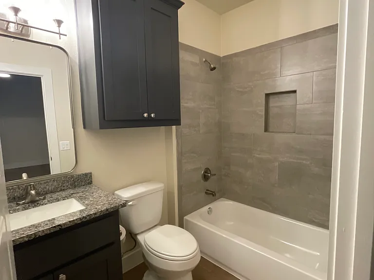 406 Alvarado St — Photo 9