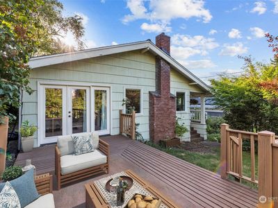 9323 57th Avenue S, Seattle, WA, 98118