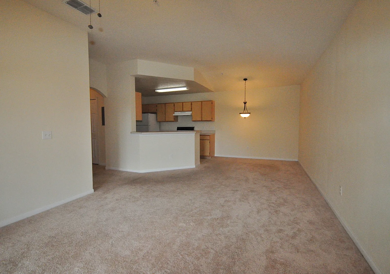 Orlando: Gated Community Of Courtney Landing - Near Airport — Photo 3