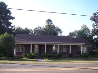 405 E McKissack St, Waldo, AR 71770