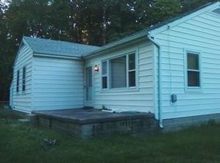 5398 Forest Dr, Monroe, MI 48161