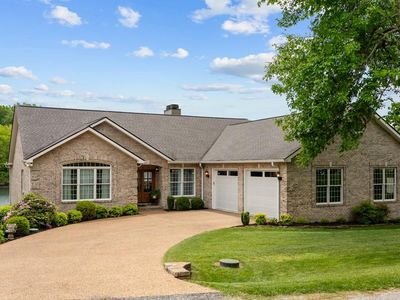 150 Motthaven Dr, Crossville, TN, 38558