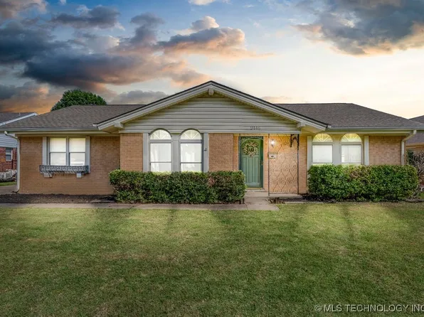 9146 E 26th Pl, Tulsa, OK 74129
