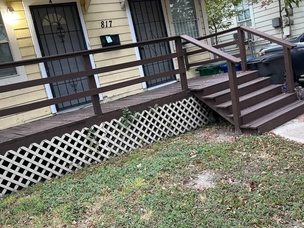 817 W Ashby Pl, San Antonio, TX 78212