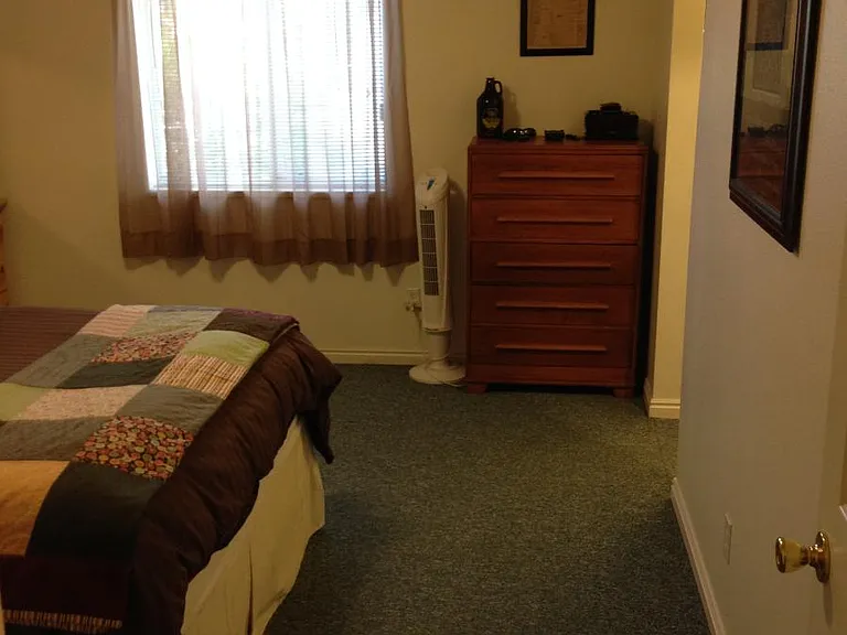 238 N 700 E #2 — Photo 8