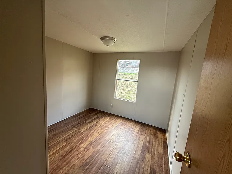 897 Oakpark Dr — Photo 11