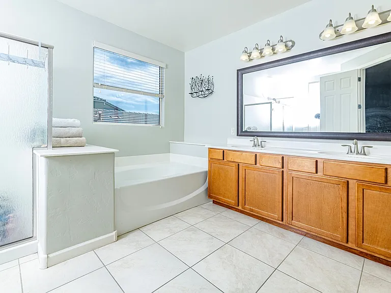 8479 N Gaetano Loop — Photo 13