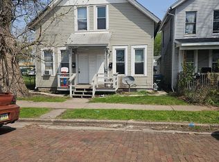 1220 W 5th Street, Davenport, IA 52802