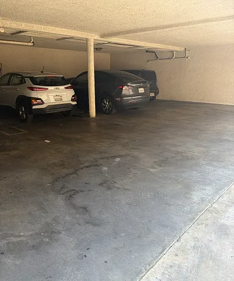 645 N New Hampshire Ave #1 — Photo 11