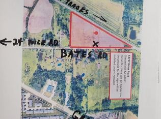53659 Bates Rd, Chesterfield, MI 48051