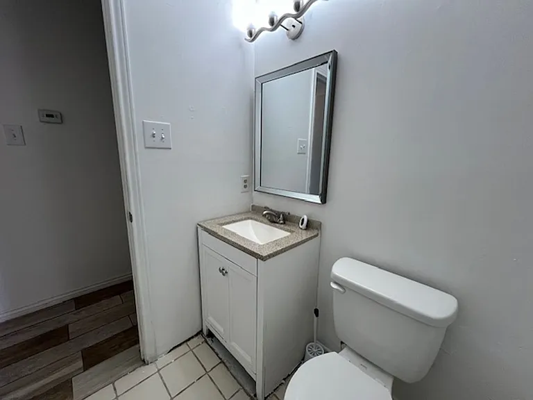 4826 Stonecrest Ct — Photo 17