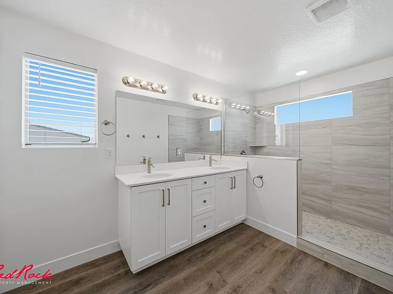 2341 E Siegel Ln — Photo 19