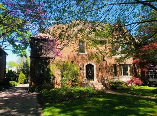 480 Neff Rd #1, Grosse Pointe, MI 48230