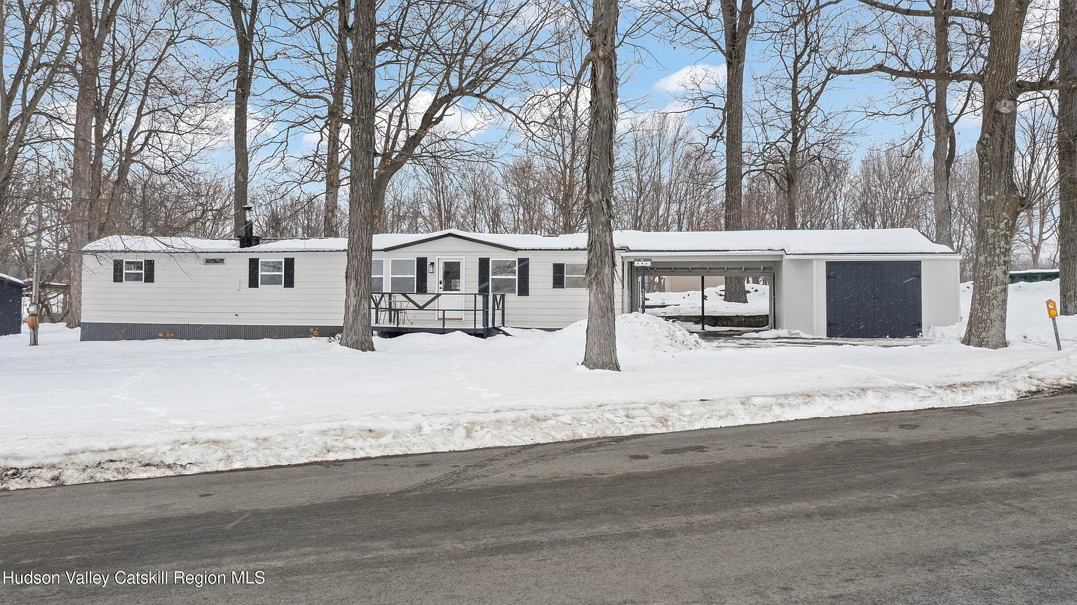 321 Tishauser Road photo 1