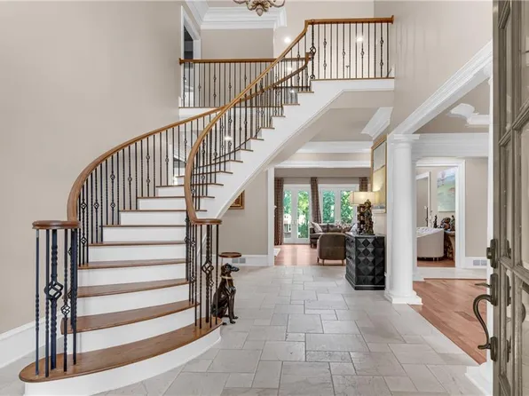 8530 Saint Marlo Fairway Dr, Duluth, GA 30097