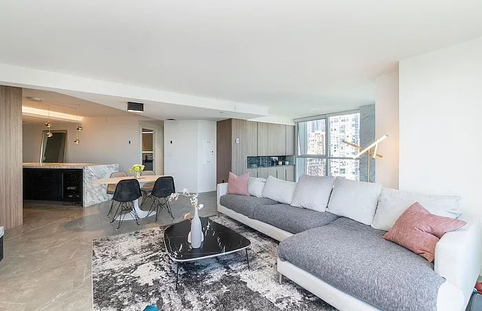 388 Drake St — Photo 11