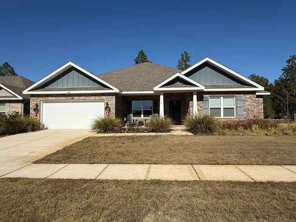 18 W Sky Way, Freeport, FL 32439