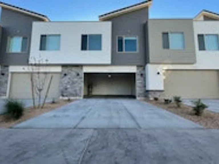 5764 S Russet Sun Dr #A — Photo 2
