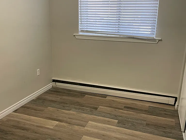 2148 Lilnan Ct #4 — Photo 5