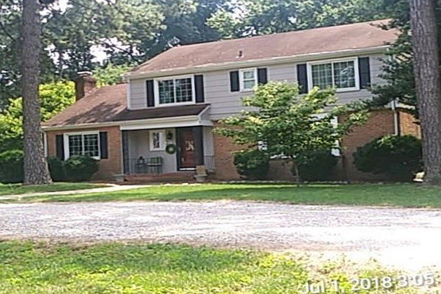 1st image of 2530 Woodmont Dr