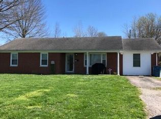 207 Suzanne St, Lawrenceburg, KY 40342