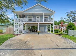 144 NW 7th St, Oak Island, NC 28465