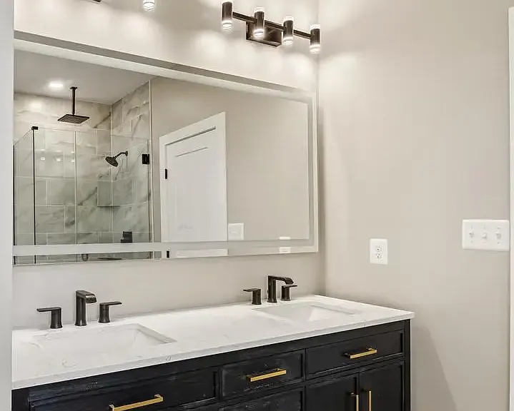 Primary Bedroom Bath