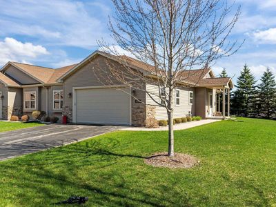 1210 Cameron Cir, Neenah, WI, 54956