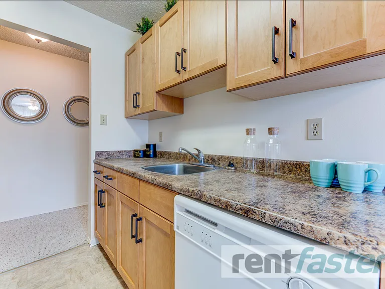 6205 178th St NW — Photo 35