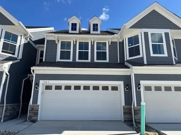 950-3 Memory Ln, Aurora, OH 44202