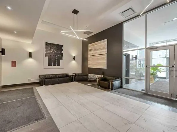 210 S 15th Ave SE #709, Calgary, AB T2G 0B5