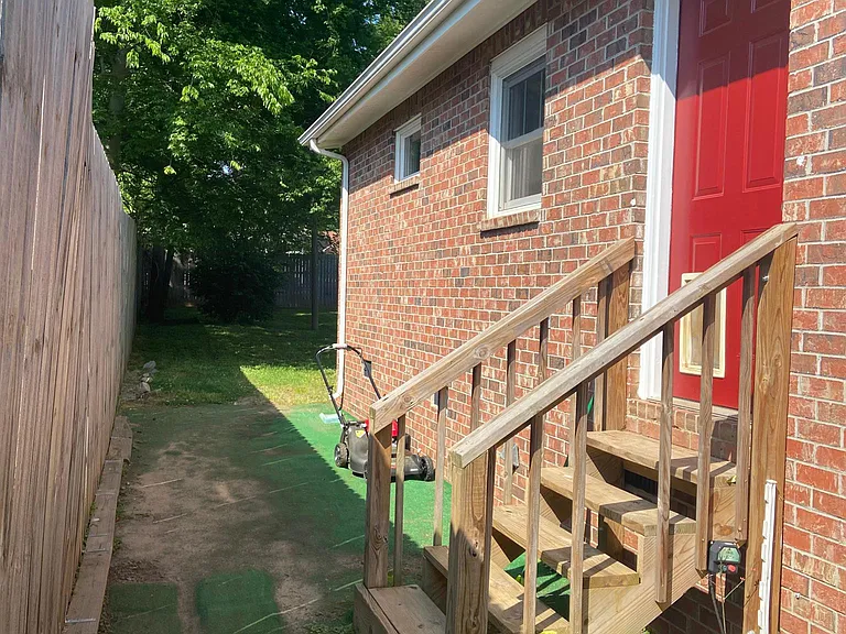 923 Cahal Ave — Photo 26
