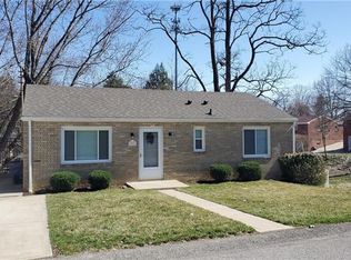 1891 Oakbine Ave, Coraopolis, PA 15108